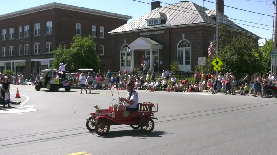 38th Annual Stars and Stripes Parade